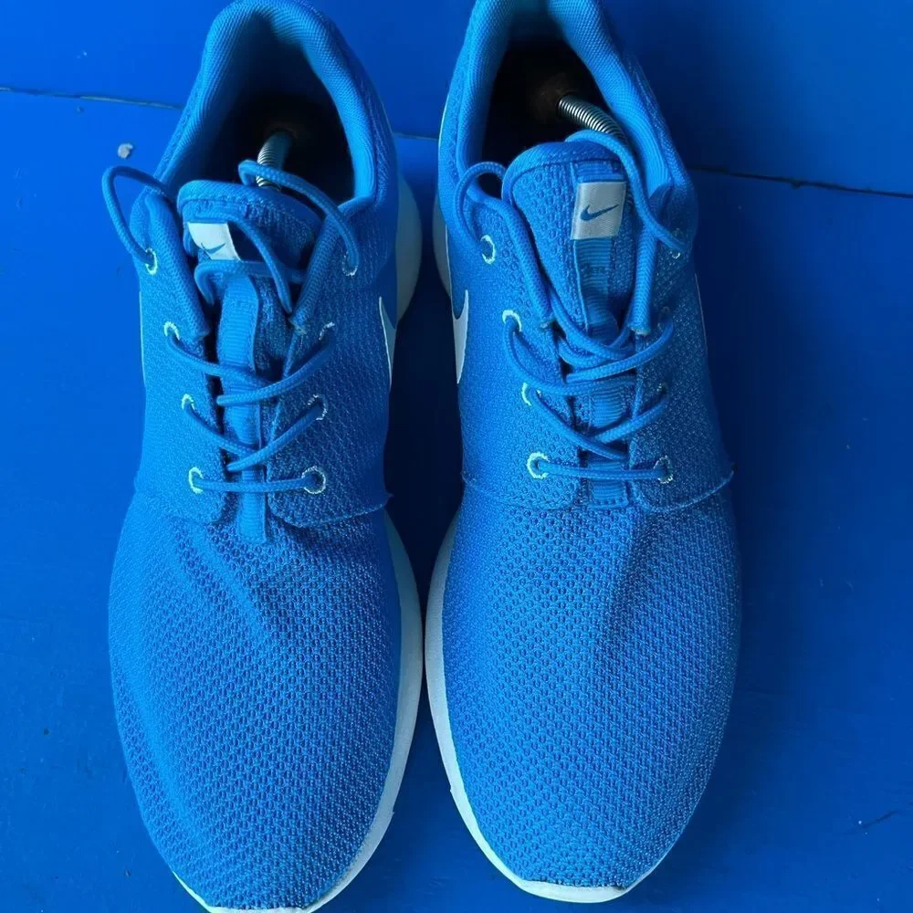 EUC Authentic Nike Rosherun Blue Hero/Sail 511881 411 US 11
